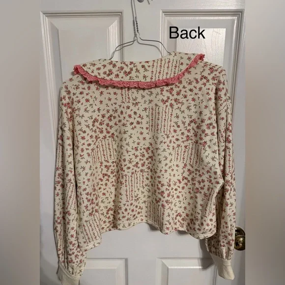 Peach Love California Ditsy Floral Slightly Cropped with Peter Pan Collar, L - Picture 4 of 8